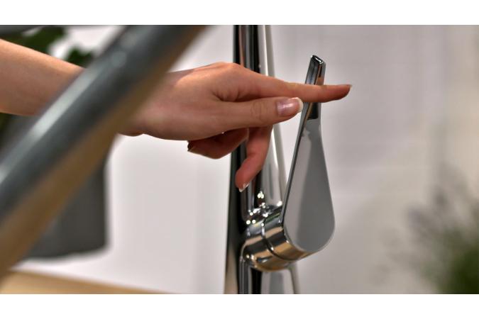 Смеситель Hansgrohe Metris 14821000 для кухонной мойки с вытяжным душем