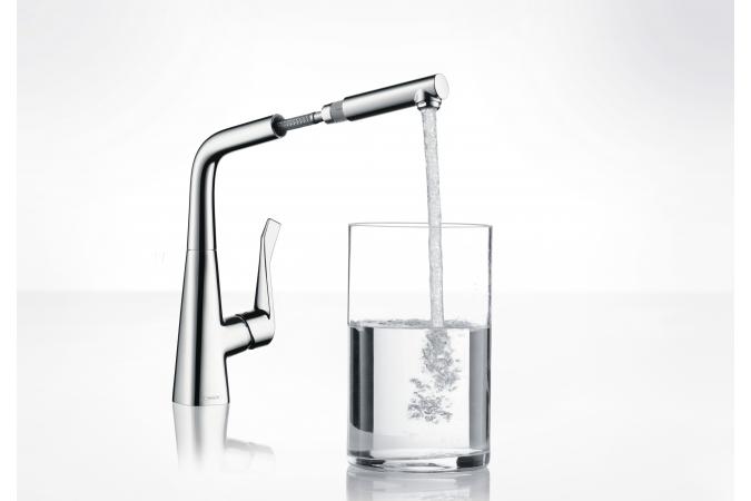 Смеситель Hansgrohe Metris 14821000 для кухонной мойки с вытяжным душем