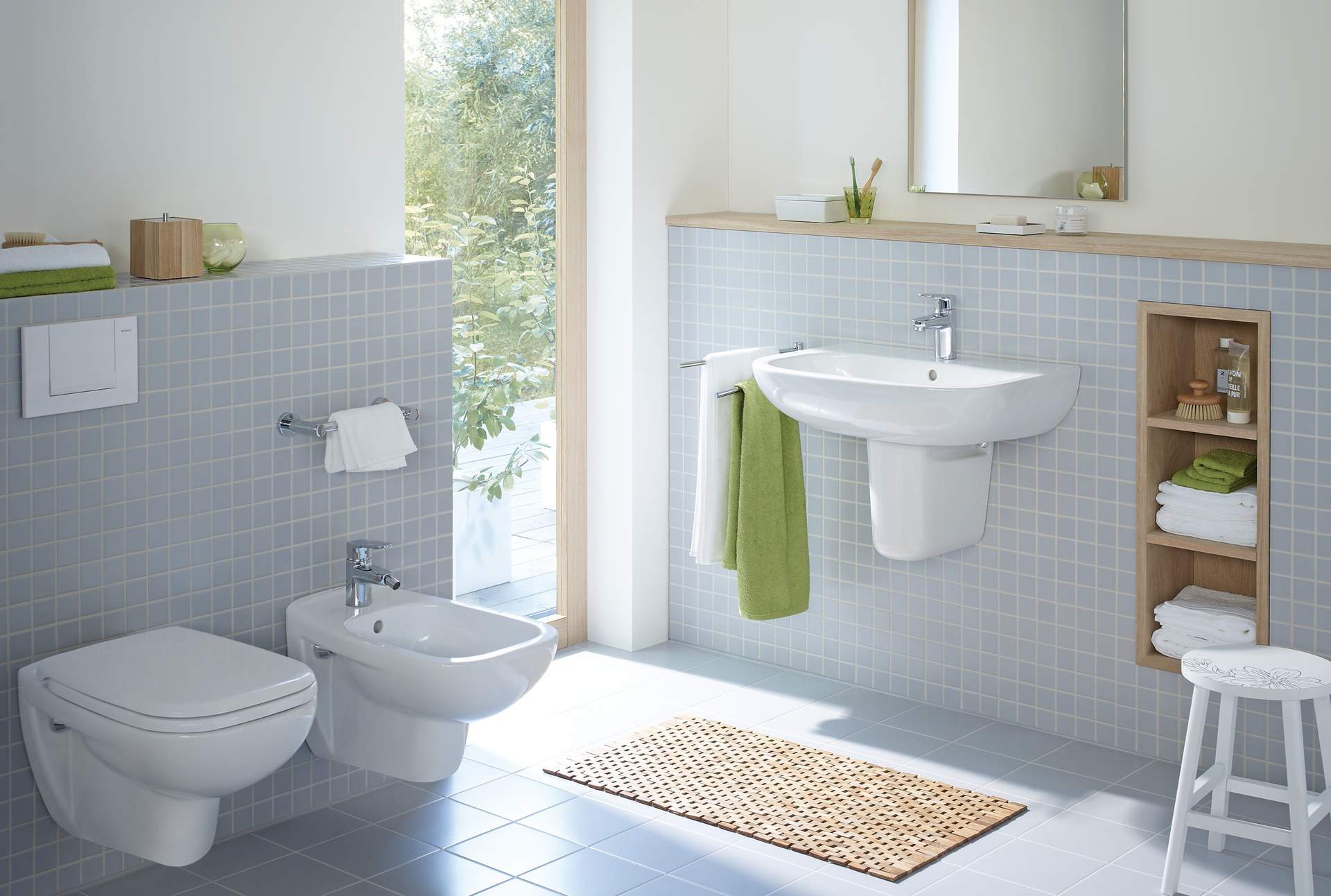 Подвесной унитаз Duravit D-Code Rimless 45700900A1 54 см с сиденьем (комплект)