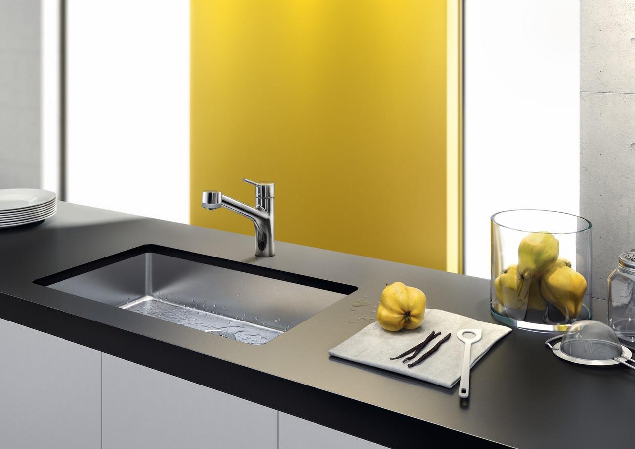 Смеситель Hansgrohe Talis S 32841000 для кухонной мойки с вытяжным душем
