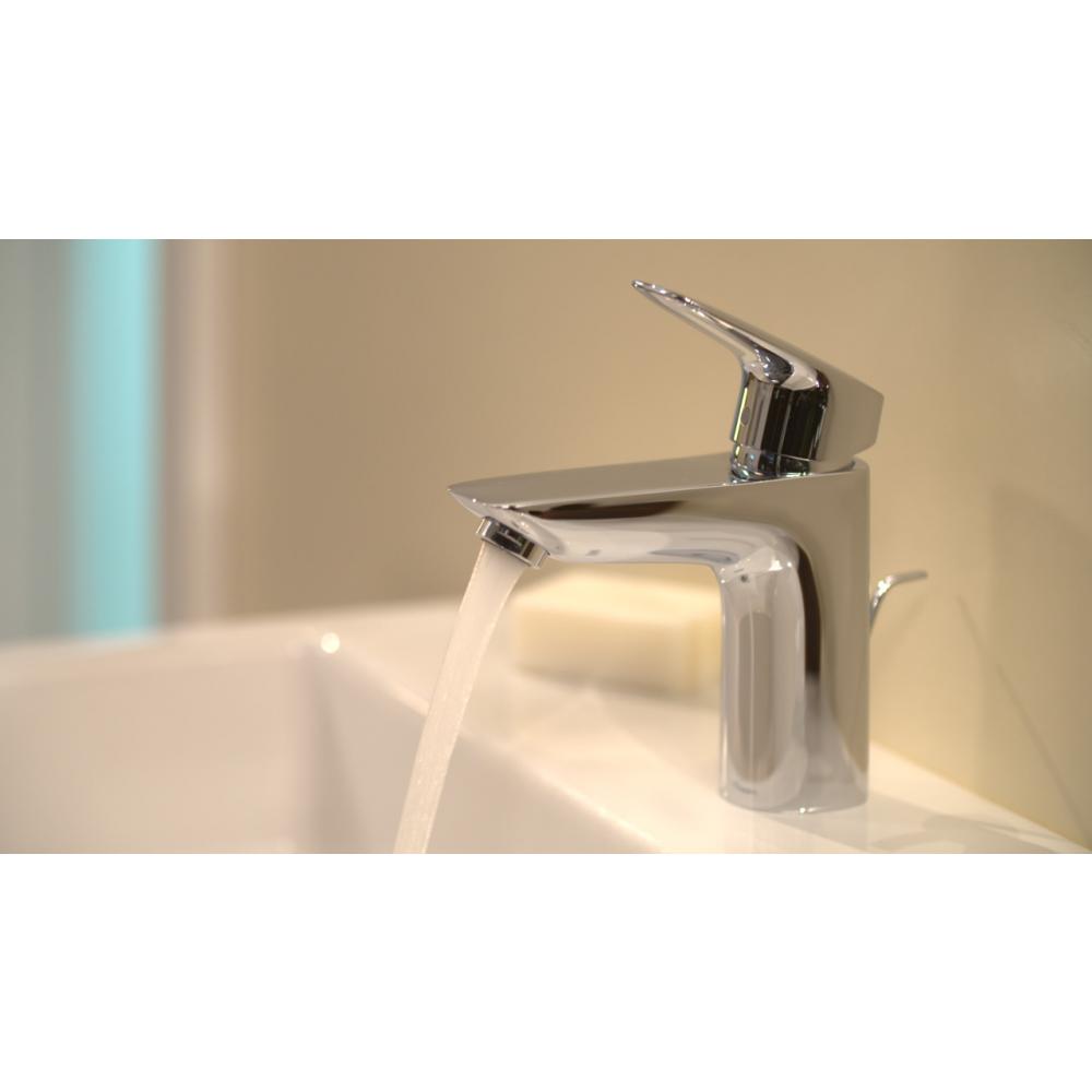 Смеситель для раковины со сливным гарнитуром Hansgrohe Logis 71100000 хром