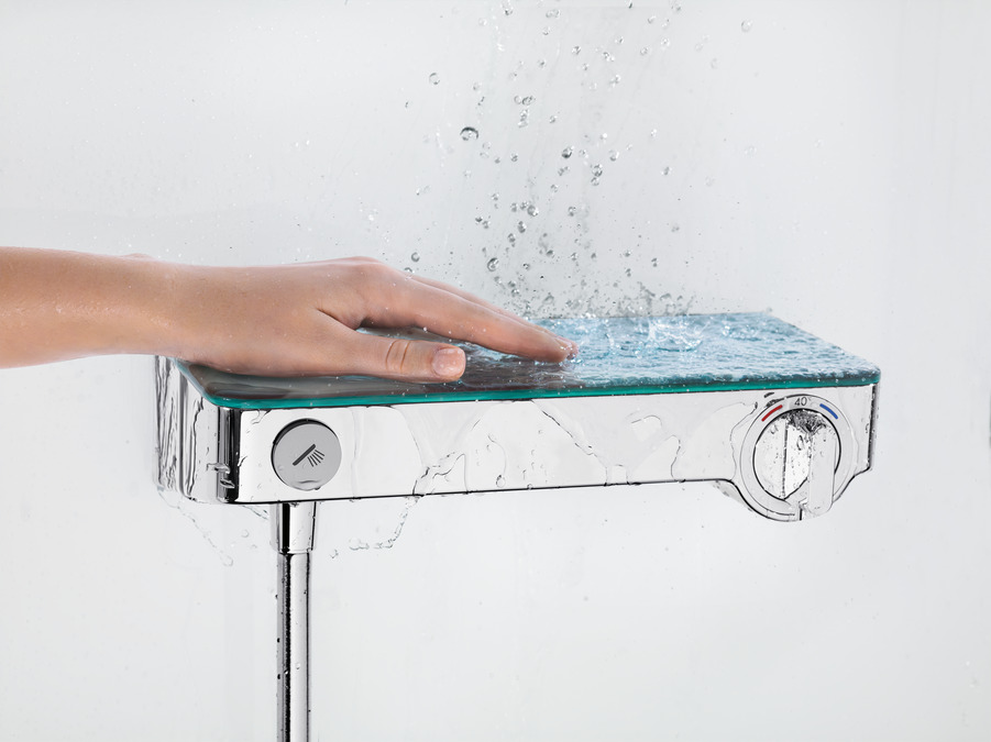 Смеситель для душа с термостатом Hansgrohe ShowerTablet Select 300 13171400 белый, хром