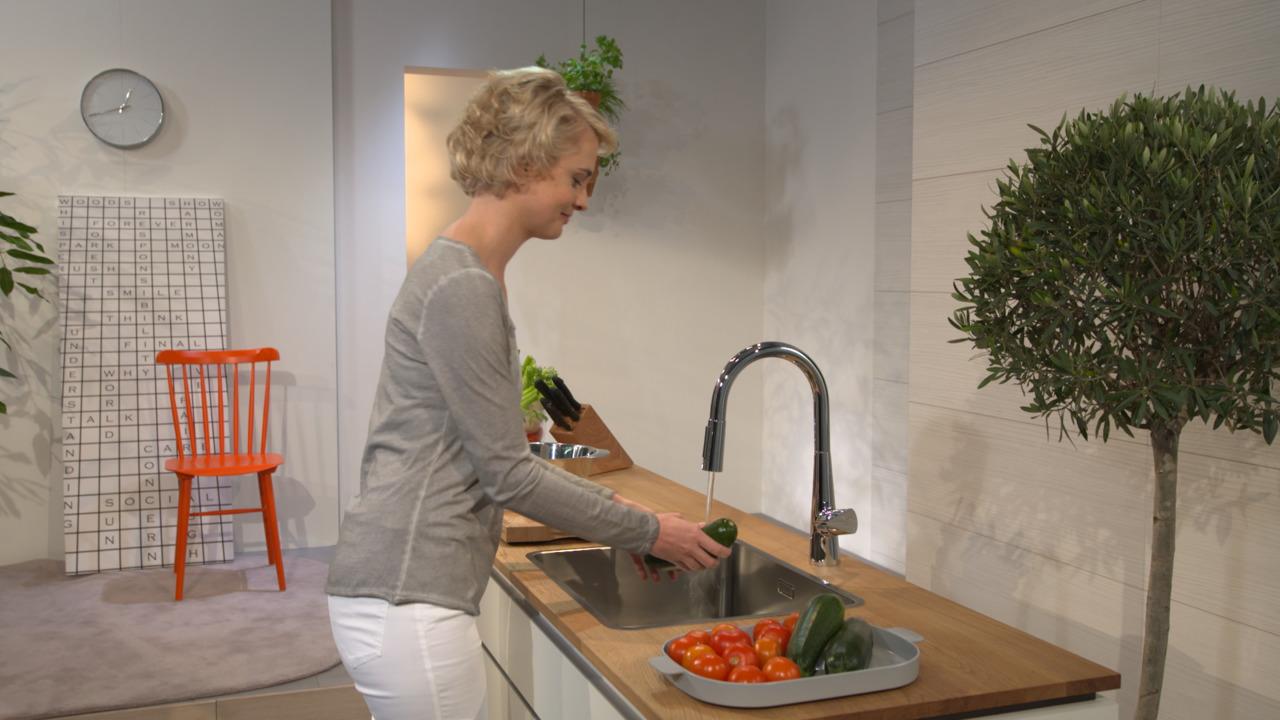 Смеситель Hansgrohe Talis S 72813800 для кухонной мойки с вытяжным душем