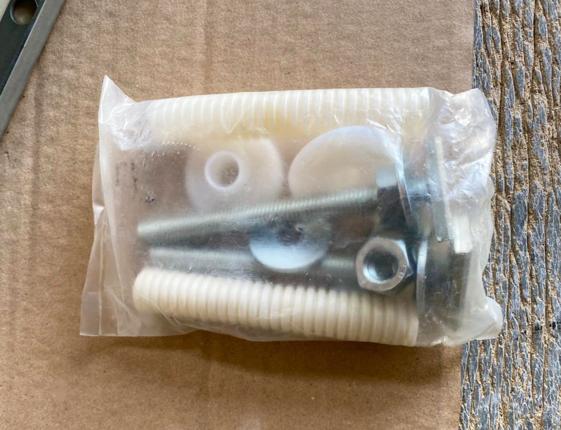 Крепёжный комплект для крепления сифона Sanit 17 209 00 T в инсталяции под умывальник