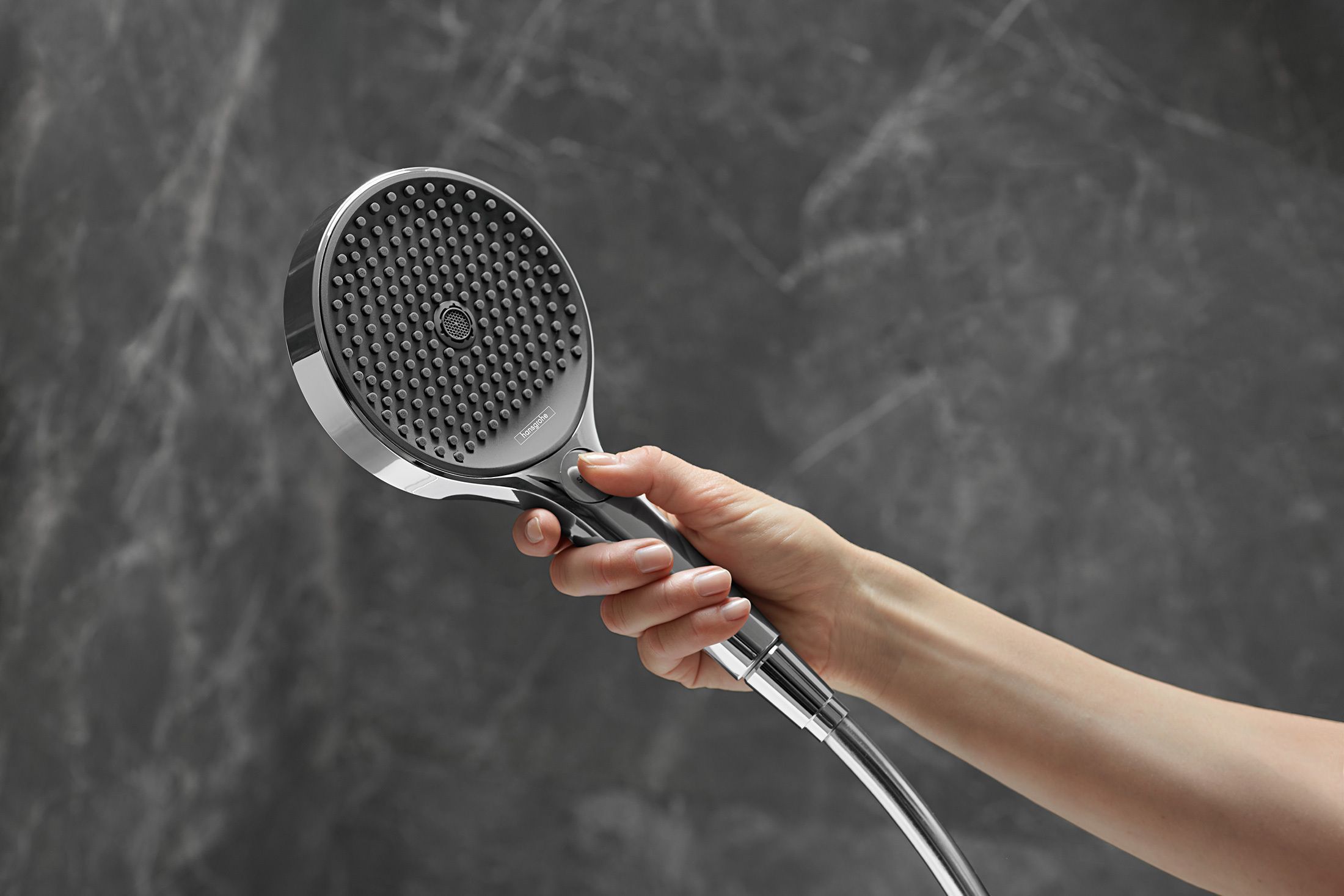 Душевой набор с двумя полками Hansgrohe Rainfinity 27674000 хром