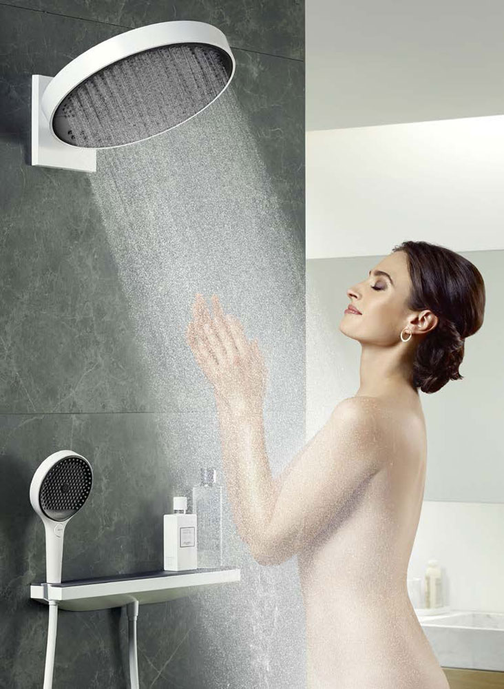 Верхний душ HANSGROHE Rainfinity 360 3 jet 26234340 c настенным держателем, чёрный хром
