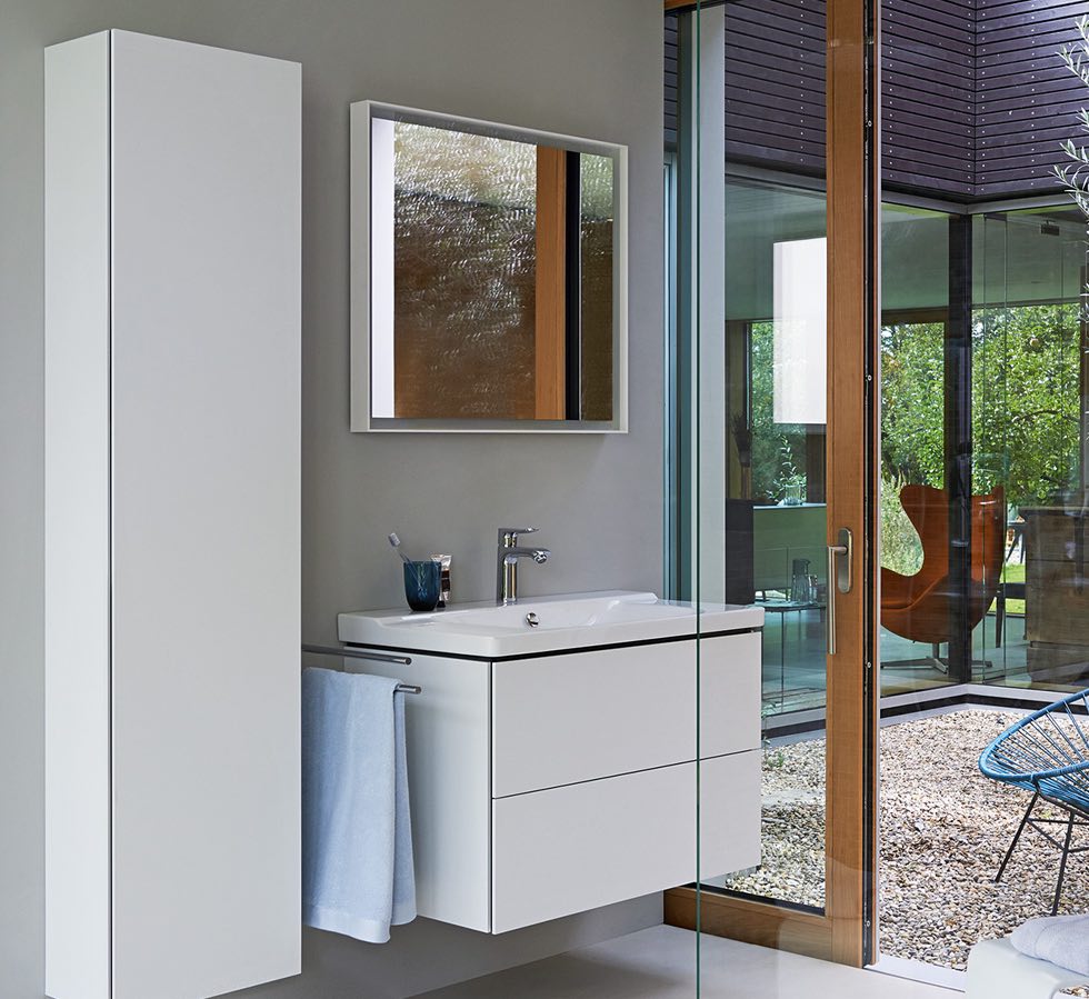 Шкаф-пенал подвесной Duravit L-Cube LC1180L2222 белый глянцевый