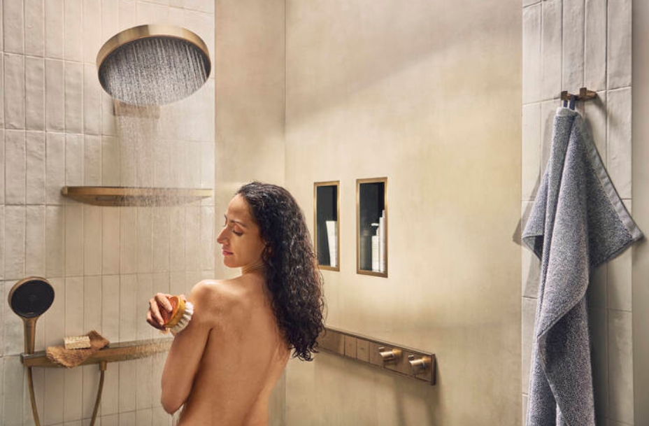 Ручной душ HANSGROHE Rainfinity 26865140 130 3 jet, с EcoSmart, цвет Шлифованная бронза