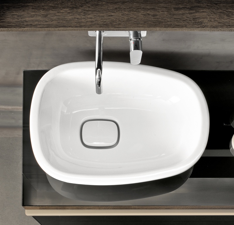 Смеситель для раковины с панелью AXOR Citterio M 34112000 настенный хром
